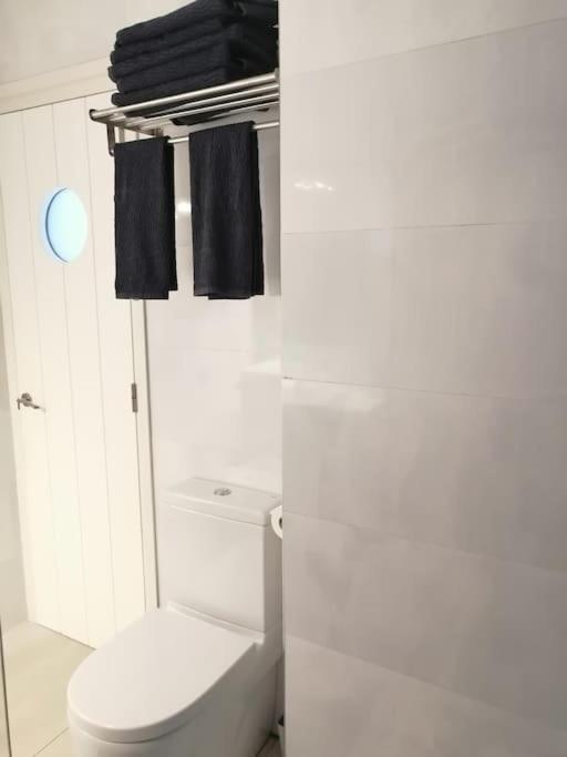 Apartamento Completo En 卡达克斯 外观 照片