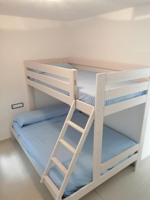 Apartamento Completo En 卡达克斯 外观 照片